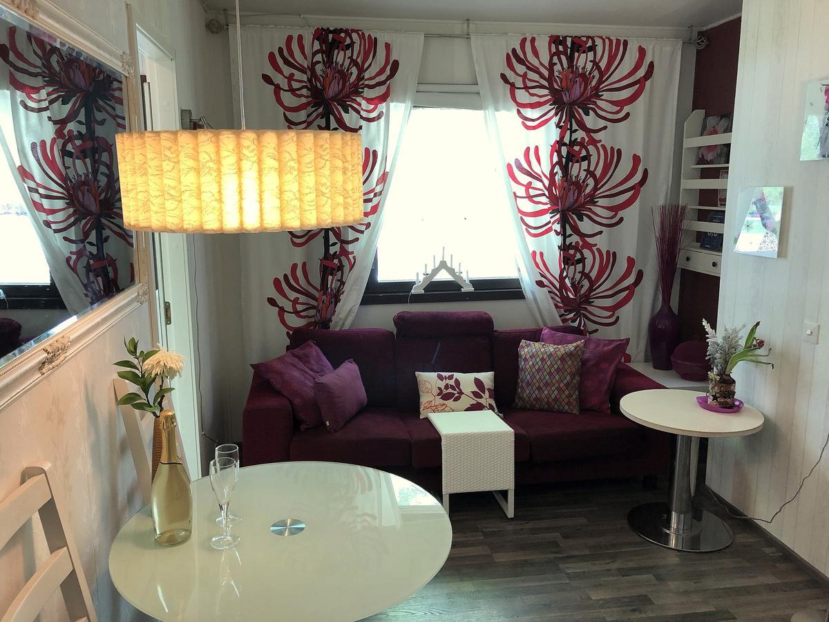 الشقق الفندقية سافونلينّافي  Raita House المظهر الخارجي الصورة